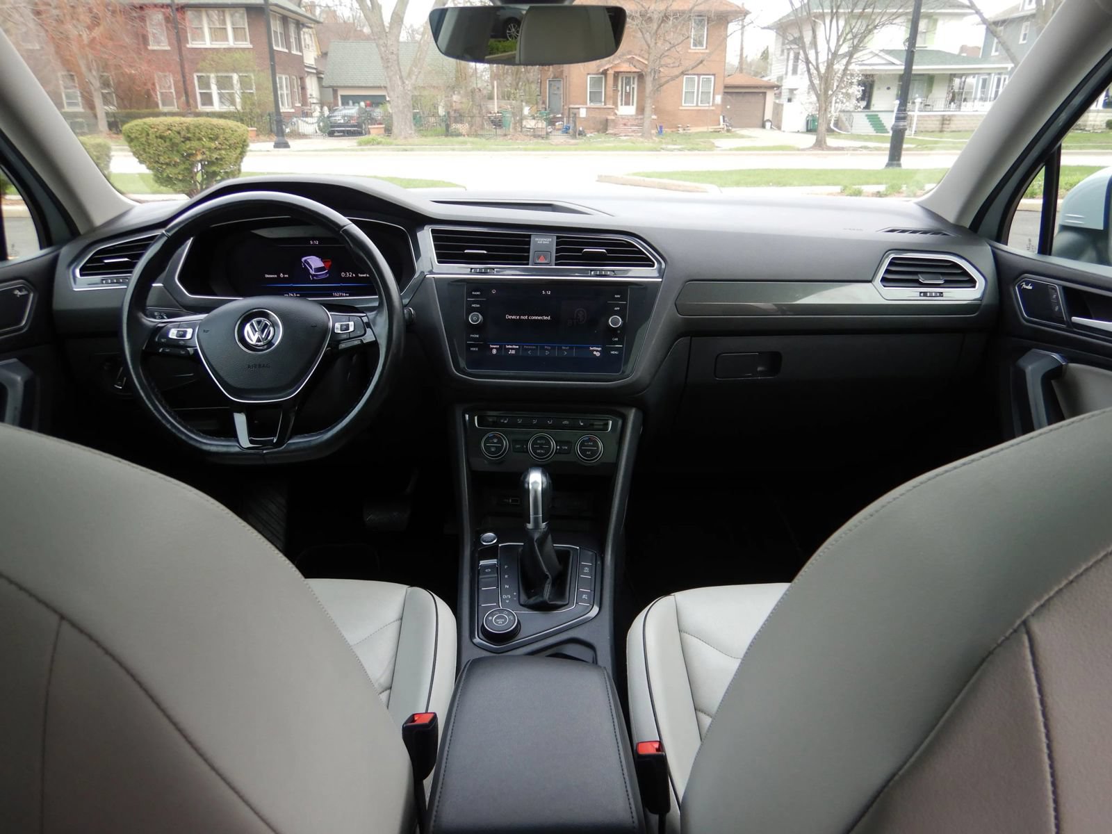 Used 2019 Volkswagen Tiguan SEL Premium AWD/4WD image 26