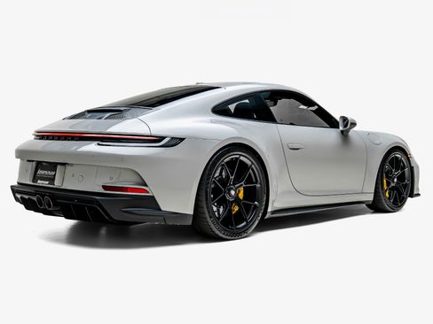 Used 2023 Porsche 911 GT3 RWD image 2