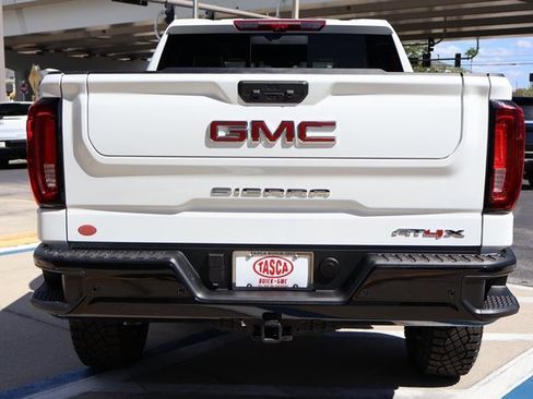 New 2025 GMC Sierra 1500 AT4X image 5