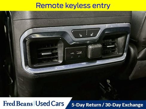 Used 2020 GMC Sierra 1500 AT4 w/ AT4 Premium Package AWD/4WD image 33