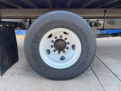 New 2027 Ford F650 2WD Regular Cab Super Duty image 7
