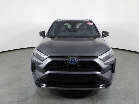 Used 2024 Toyota RAV4 XSE AWD/4WD image 12