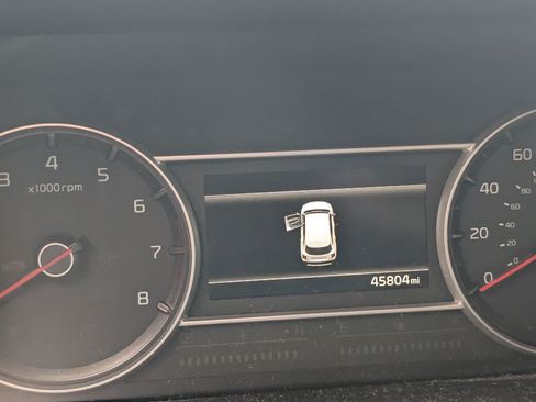 Used 2022 Kia Sorento LX FWD image 8
