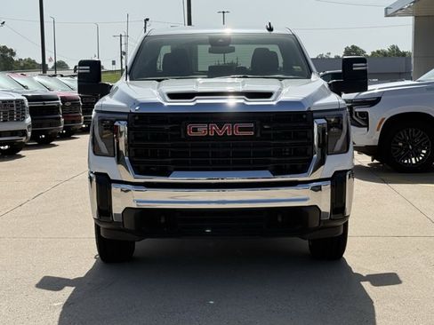 New 2026 GMC Sierra 2500 Pro w/ Convenience Package AWD/4WD image 11