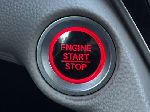 Used 2019 Honda Accord EX image 29