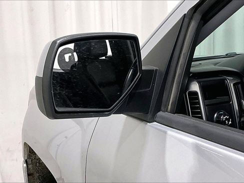 Used 2018 Chevrolet Silverado 1500 LT w/ Texas Edition image 10