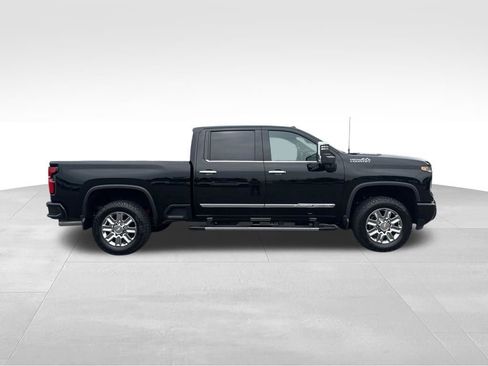 New 2026 Chevrolet Silverado 2500 High Country w/ High Country Premium Package AWD/4WD image 2