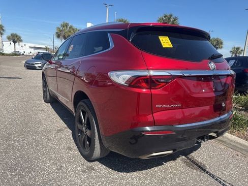 Used 2023 Buick Enclave Essence w/ Sport Touring Edition image 21