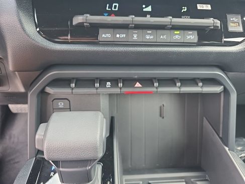 New 2026 Toyota Tundra SR5 AWD/4WD image 22