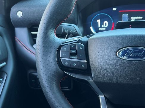 Used 2025 Ford Explorer ST image 26