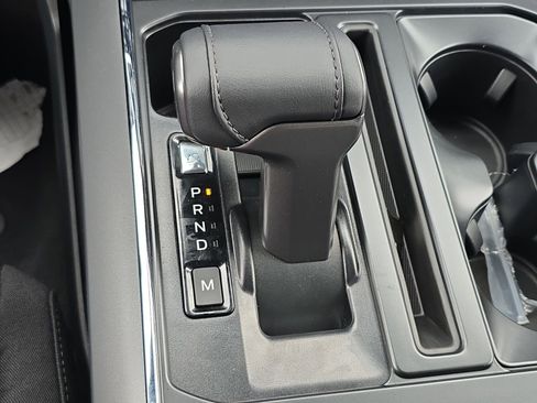 New 2025 Ford F150 XLT w/ Equipment Group 302A MID image 32