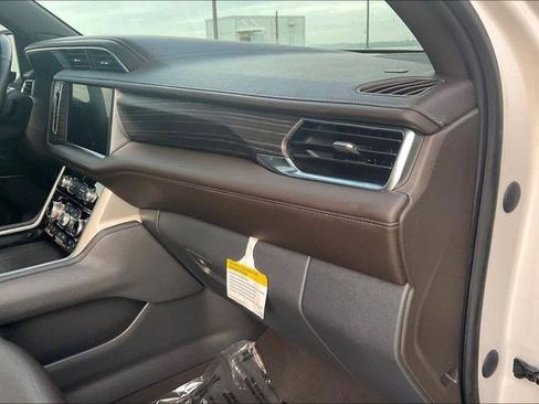Used 2021 GMC Yukon Denali image 20