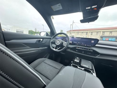 New 2026 Buick Enclave Sport Touring w/ Power Package image 15