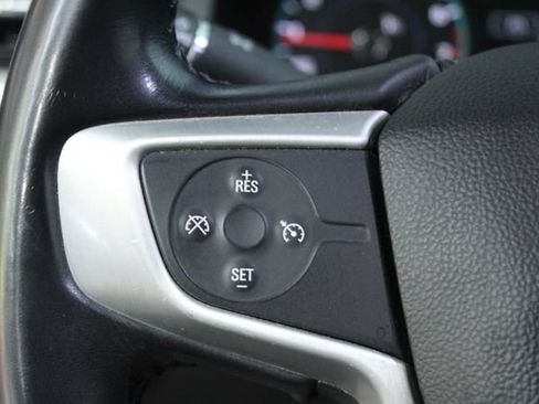 Used 2017 GMC Acadia SLE FWD image 15