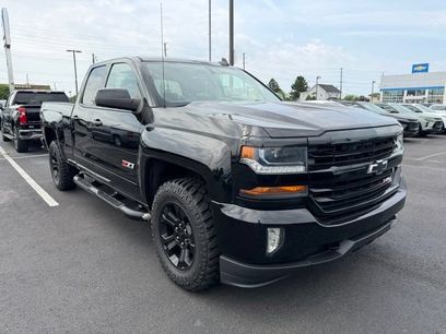 Used 2017 Chevrolet Silverado 1500 LT w/ Midnight Edition