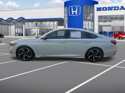 Used 2022 Honda Accord Sport image 5