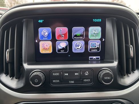 Used 2018 Chevrolet Colorado LT image 24