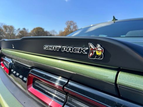 Used 2023 Dodge Challenger R/T Scat Pack w/ Scat Pack Stripe image 18