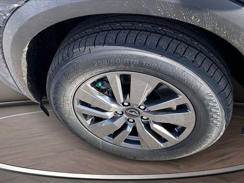 New 2026 Nissan Pathfinder SV image 12