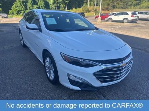 Used 2021 Chevrolet Malibu LT FWD image 2