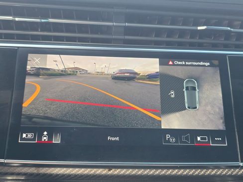 Used 2023 Audi RS Q8 w/ Black Optic Package image 7