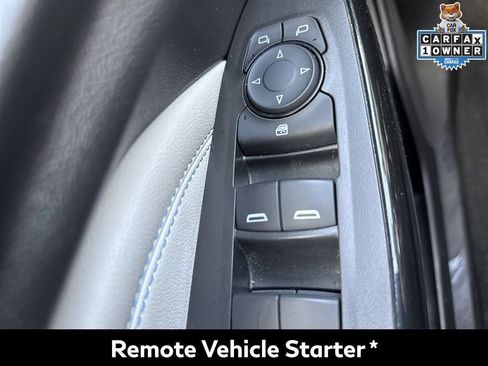 Used 2025 Chevrolet Trax LT w/ LT Convenience Package FWD image 9