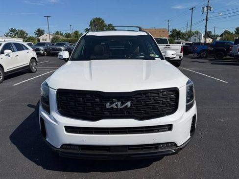 Used 2022 Kia Telluride SX w/ SX Prestige Package AWD/4WD image 2