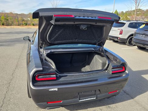 Used 2018 Dodge Challenger R/T Scat Pack image 14