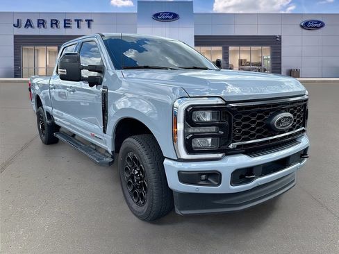 Used 2025 Ford F350 Lariat w/ Lariat Ultimate Package AWD/4WD image 1