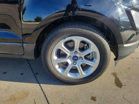 Used 2021 Ford EcoSport SE w/ SE Convenience Package image 10