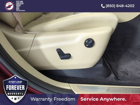 Used 2017 Jeep Grand Cherokee Limited RWD image 35