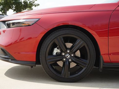 Used 2024 Honda Accord Sport image 5