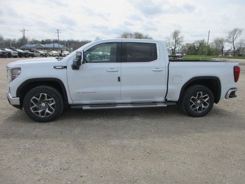 New 2026 GMC Sierra 1500 SLT w/ SLT Premium Plus Package AWD/4WD image 10