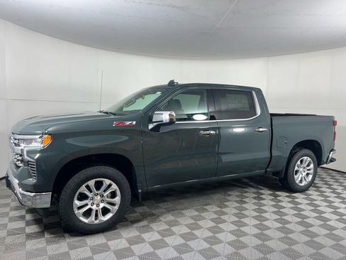 New 2026 Chevrolet Silverado 1500 LTZ w/ LTZ Premium Package image 12