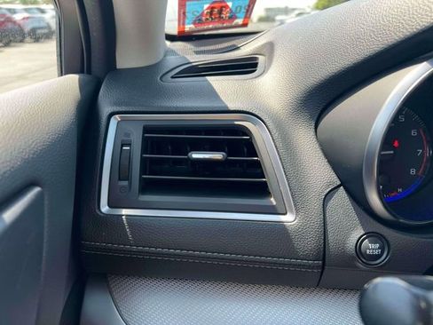 Used 2019 Subaru Outback 2.5i Premium AWD/4WD image 20