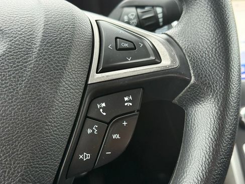 Certified 2020 Ford Fusion SE image 16