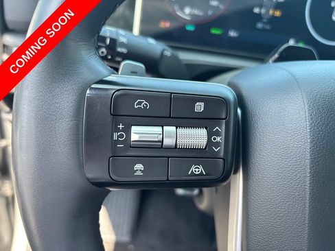 Used 2025 Hyundai Santa Fe Limited FWD image 25