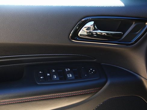 Used 2025 Dodge Durango GT image 13