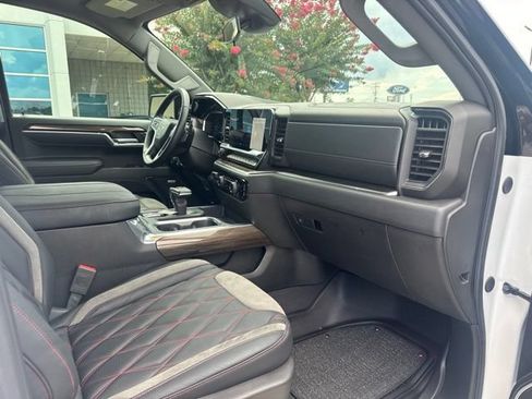 Used 2024 Chevrolet Silverado 1500 RST w/ All Star Edition Plus AWD/4WD image 12