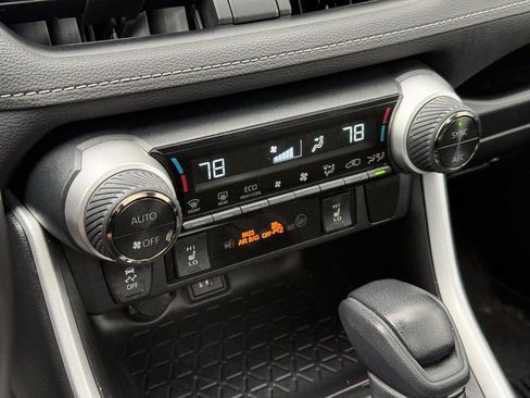 Used 2023 Toyota RAV4 XLE w/ Convenience Package AWD/4WD image 28
