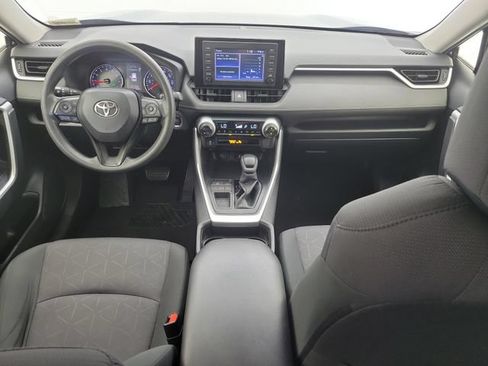Used 2019 Toyota RAV4 XLE FWD image 16
