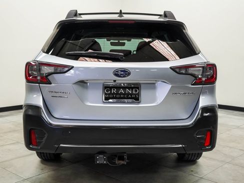Used 2022 Subaru Outback Premium AWD/4WD image 8