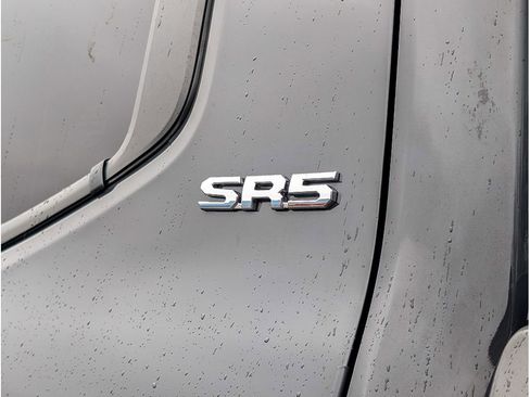 Used 2024 Toyota Tacoma SR5 image 28