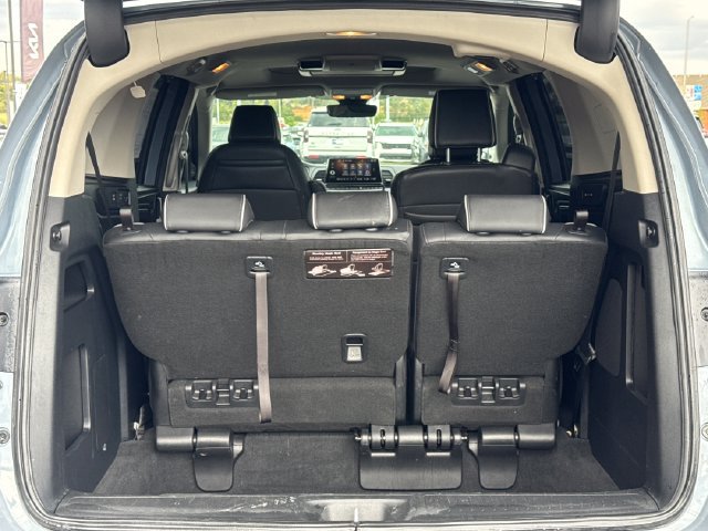 Used 2025 Honda Odyssey Elite image 18