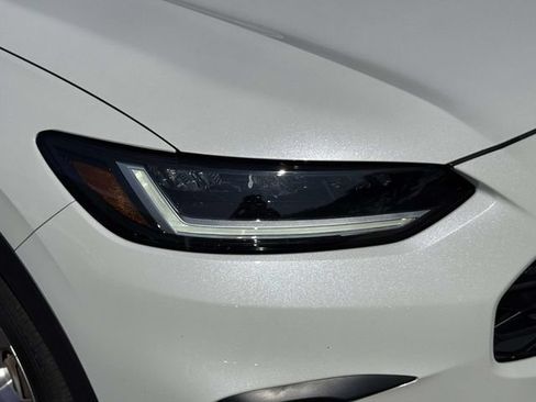 Certified 2024 Honda HR-V LX image 8