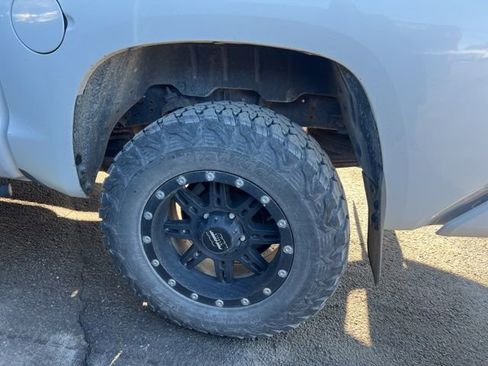 Used 2014 Toyota Tundra Platinum image 13