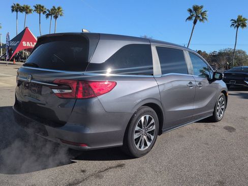 Used 2024 Honda Odyssey EX-L image 4
