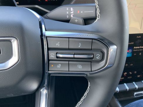 New 2026 GMC Acadia Denali Ultimate w/ LPO, Floor Liner Package image 36