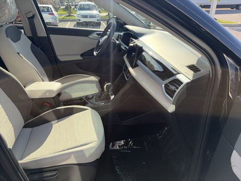 New 2026 Volkswagen Taos SE AWD/4WD image 23