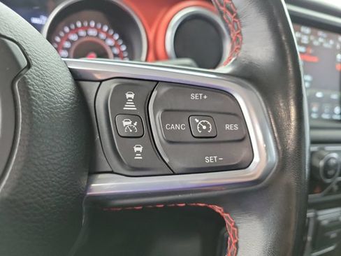 Used 2021 Jeep Wrangler Unlimited Rubicon w/ Dual Top Group AWD/4WD image 22